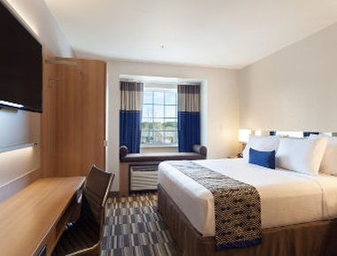 Microtel Inn & Suites By Wyndham Philadelphia Airport Ridley Park Exterior photo